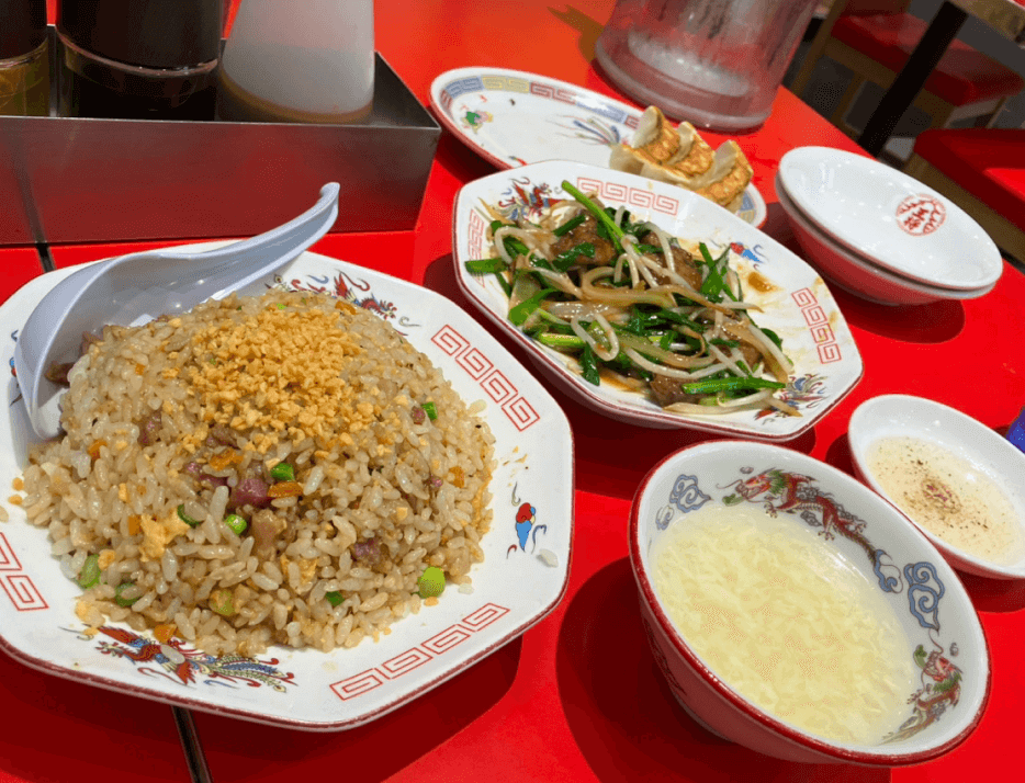見た目しっとり、中身パラパラ！大阪王将のガーリック炒飯？